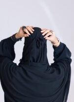 Classic Niqab with Signature - Image 5